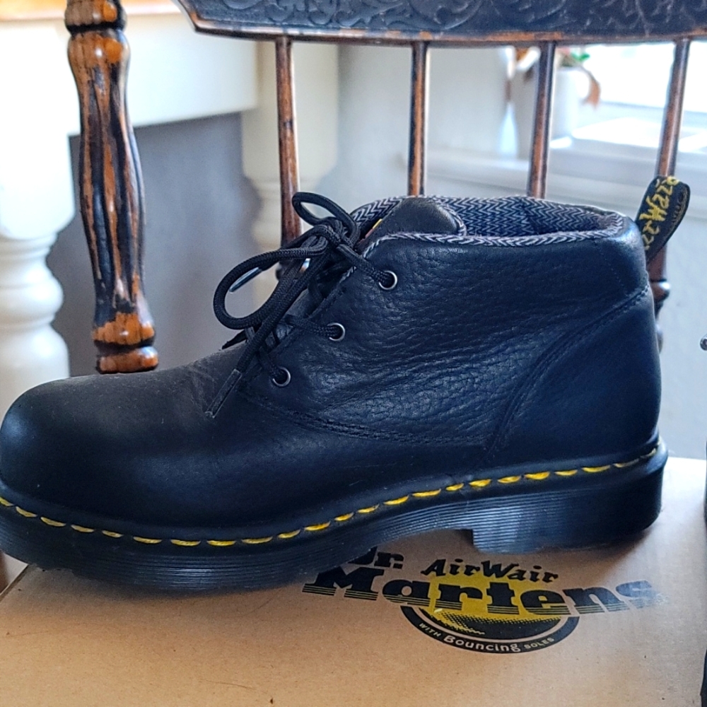 Dr. MARTENS Industrial Steel Toe Boot